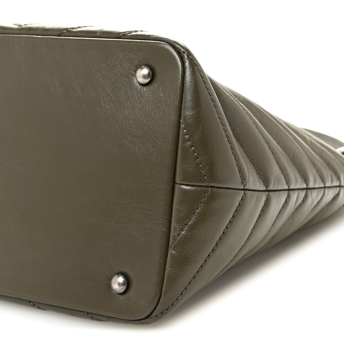 Aged Calfskin Quilted Mad About Quilting Small Hobo Green