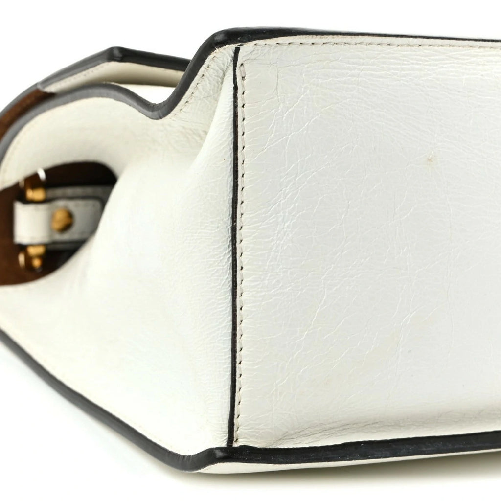 Agnello Old Shine F is Fendi Kan U Shoulder Bag White