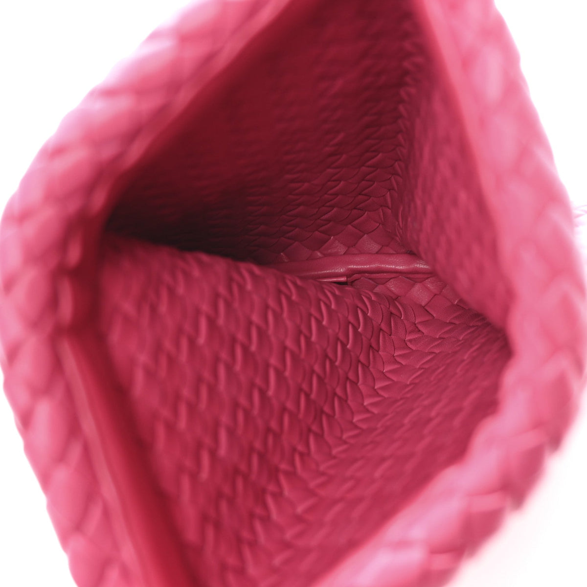 Nappa Intrecciato Crisscross Clutch Rosa Shock