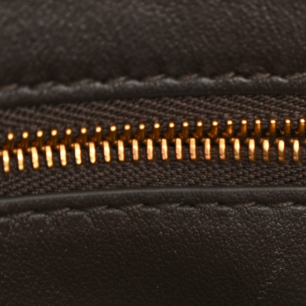 Suede Intrecciato Medium Andiamo Shoulder Bag Fondant