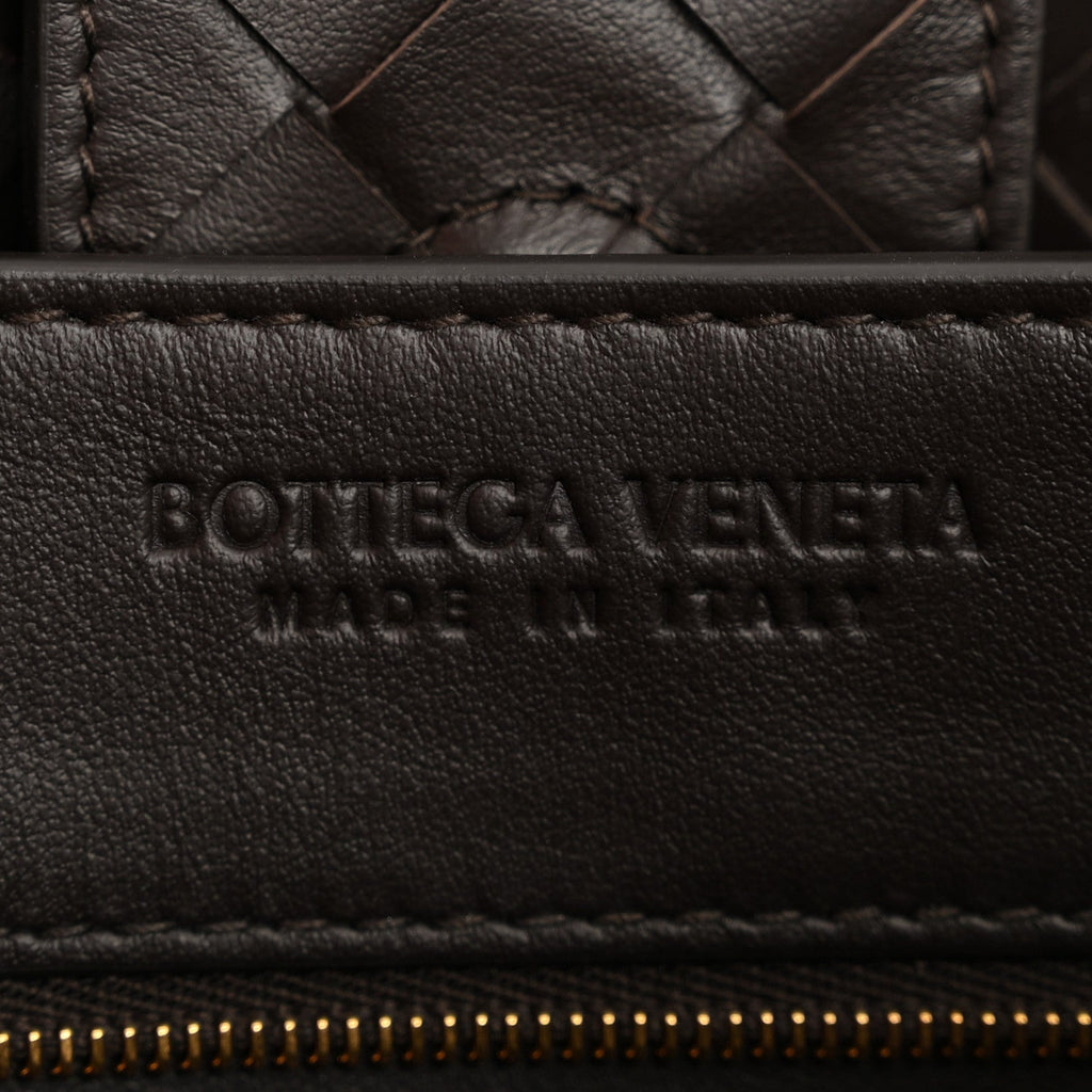 Suede Intrecciato Medium Andiamo Shoulder Bag Fondant