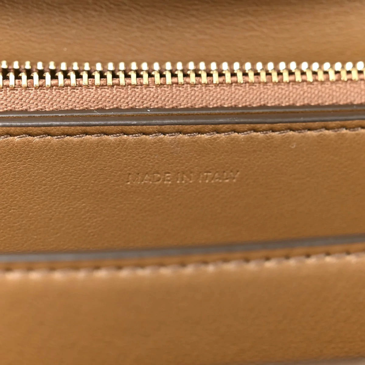 Box Calfskin Medium Classic Box Flap Bag Camel