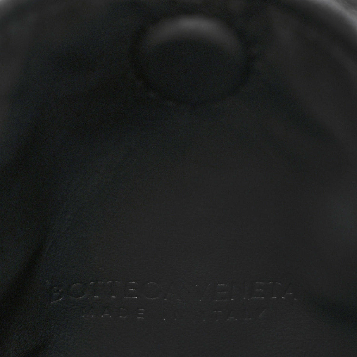 Calfskin Intrecciato Mini Hop Black