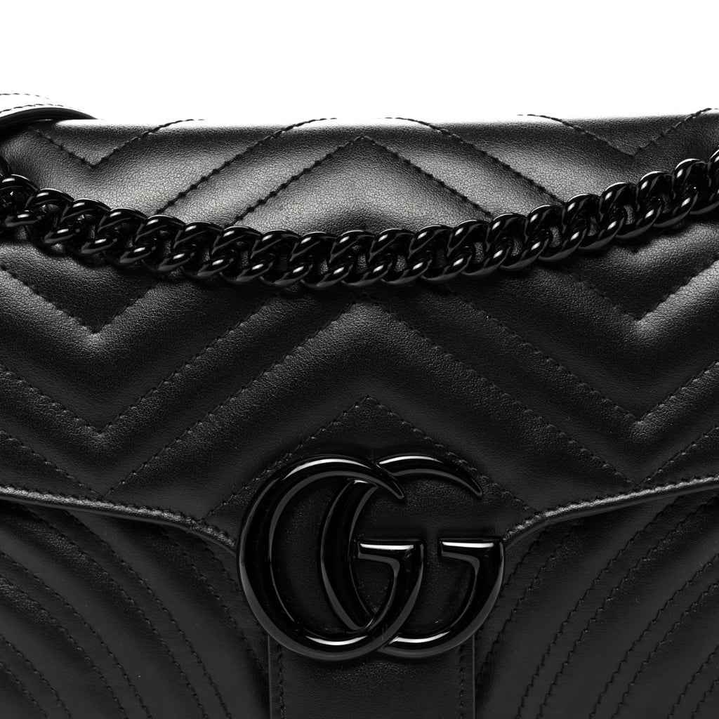 Calfskin Matelasse Monochrome Small GG Marmont Shoulder Bag Black
