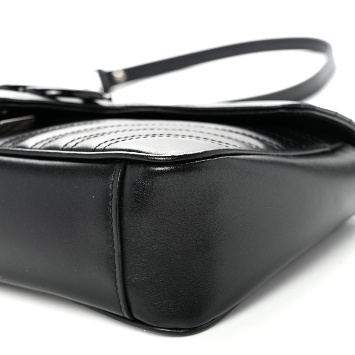 Calfskin Matelasse Monochrome Small GG Marmont Shoulder Bag Black