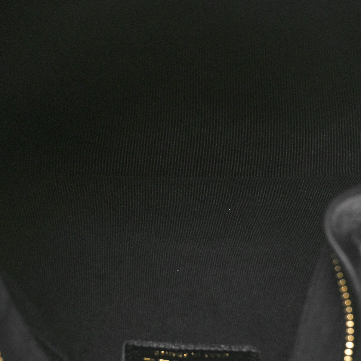 Calfskin Quilted Daily Hobo Black