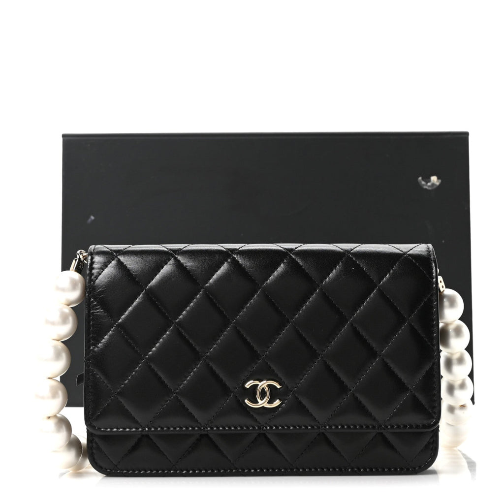 Calfskin Quilted Maxi Pearl Wallet On Chain WOC Black