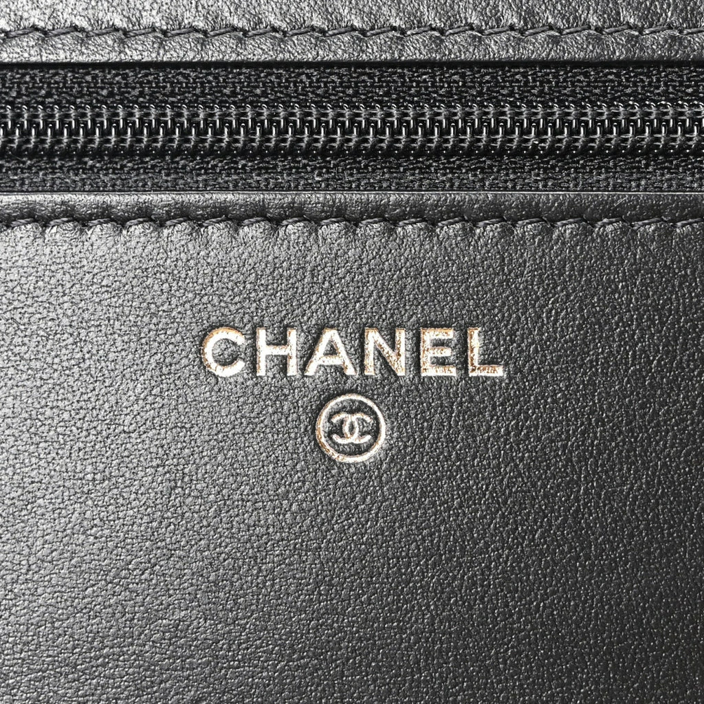 Calfskin Quilted Maxi Pearl Wallet On Chain WOC Black