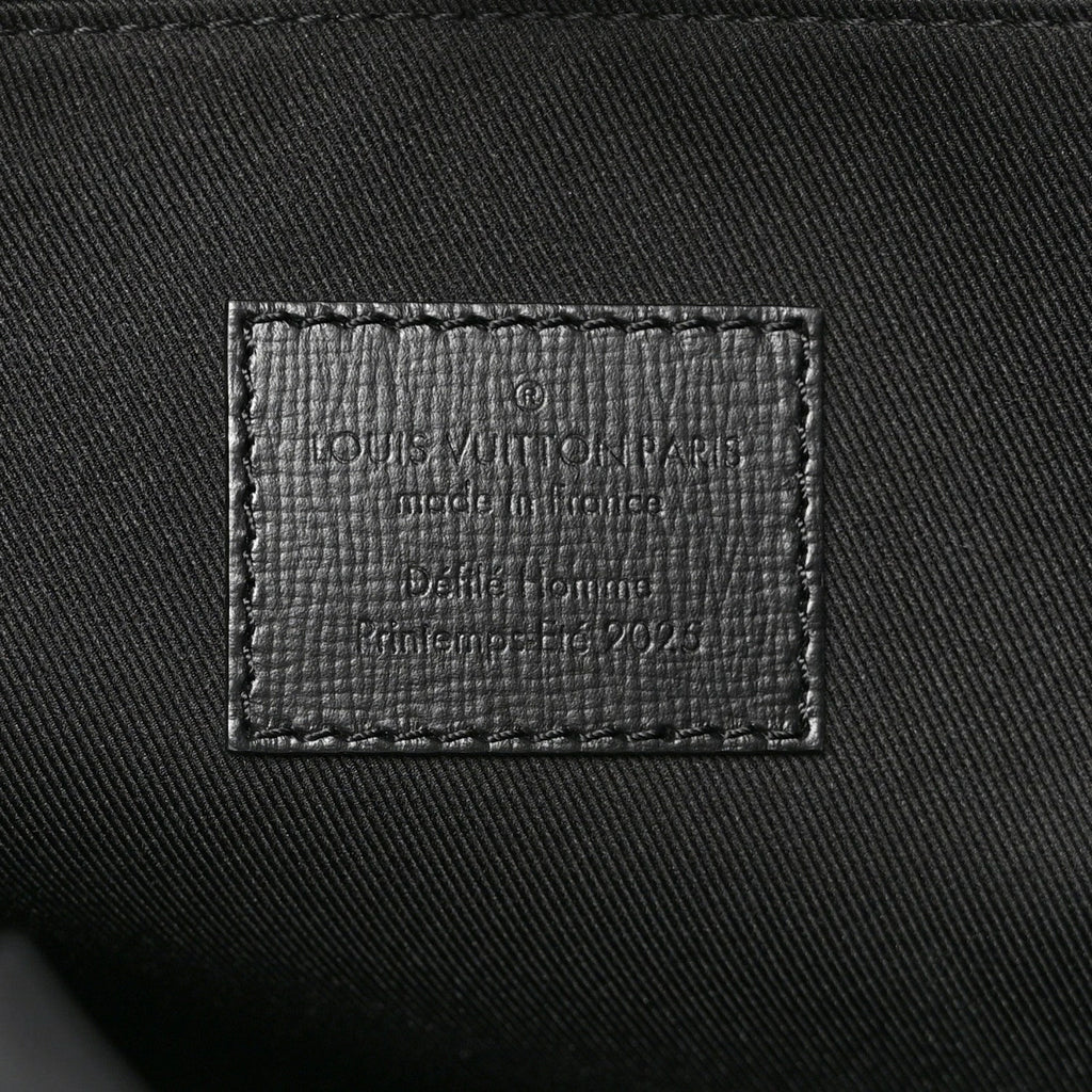 Calfskin Shopper Tote MM Black