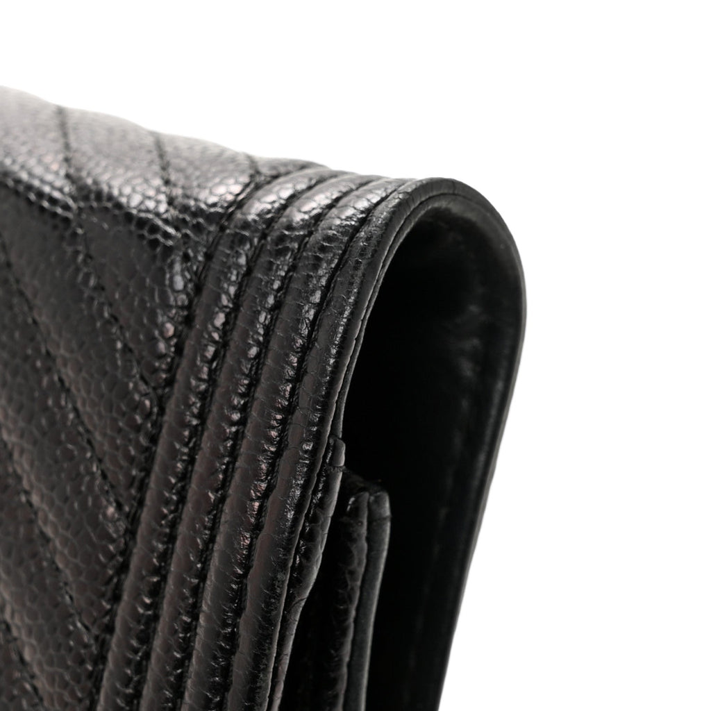 Caviar Chevron Quilted Boy Wallet On Chain WOC Black