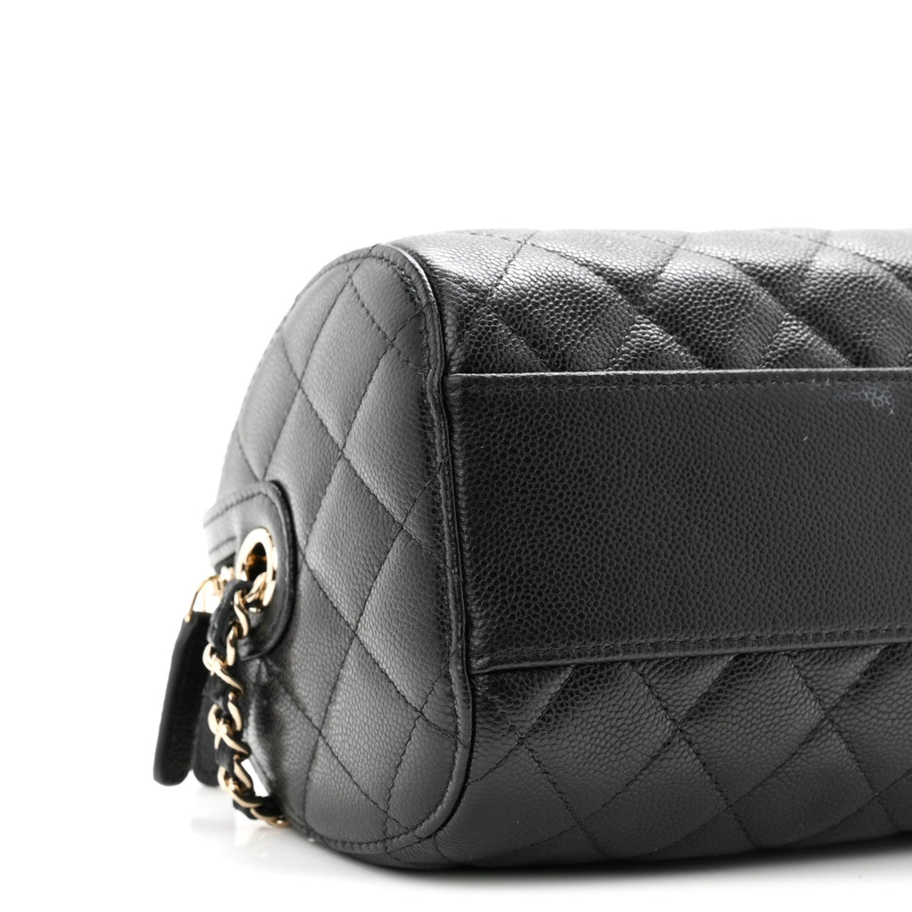 Caviar Quilted Barrel Clutch With Chain Black