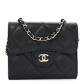 Caviar Quilted Flap Card Holder On Chain Black