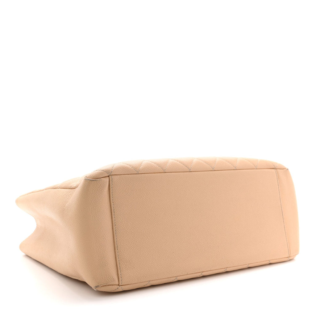 Caviar Quilted Grand Shopping Tote GST Beige Clair