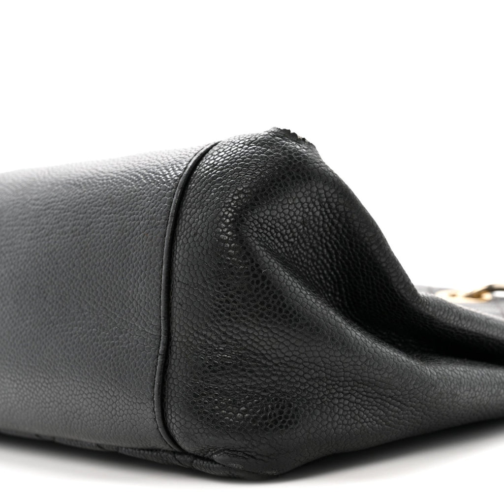 Caviar Quilted Grand Shopping Tote GST Black