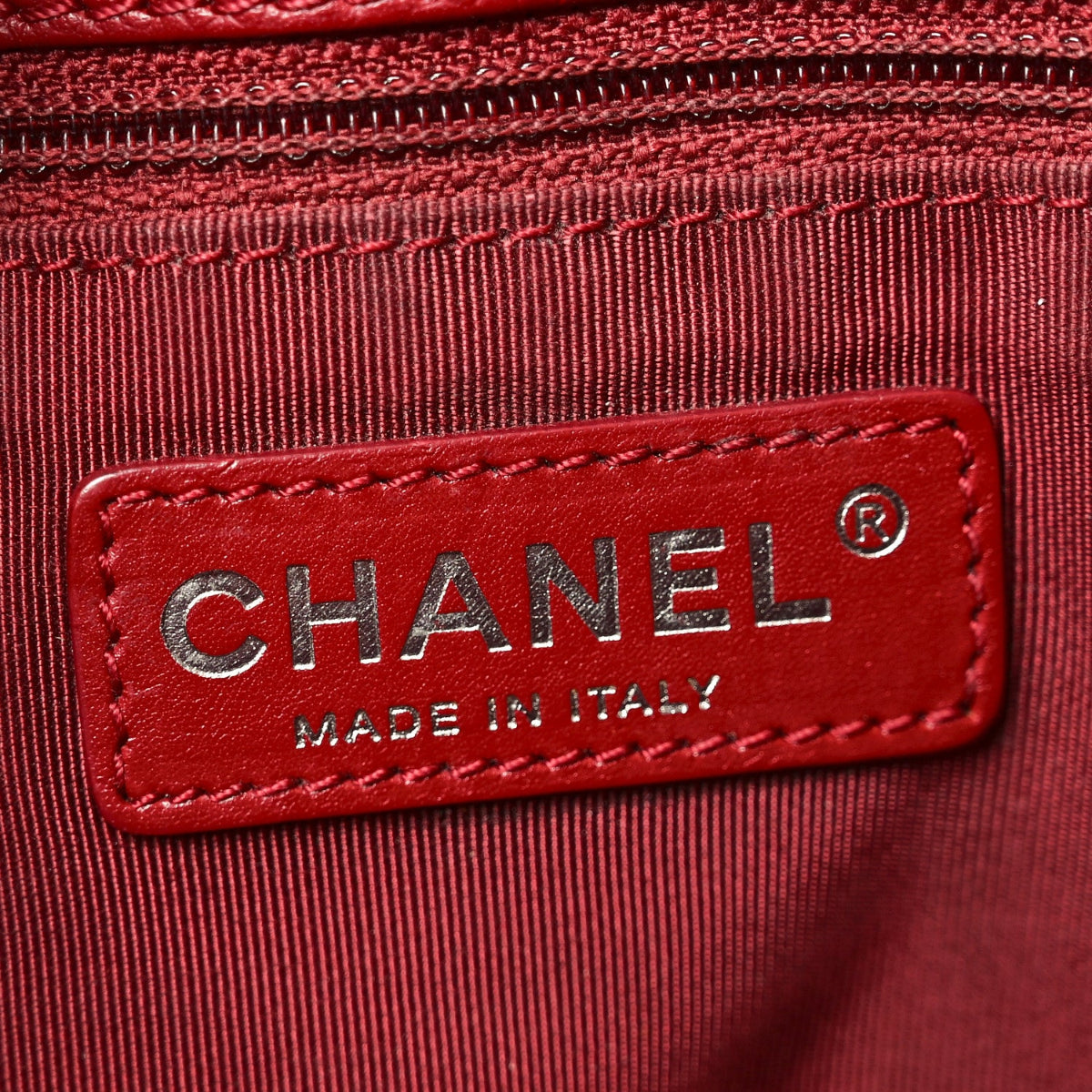 Caviar Quilted Grand Shopping Tote GST Red