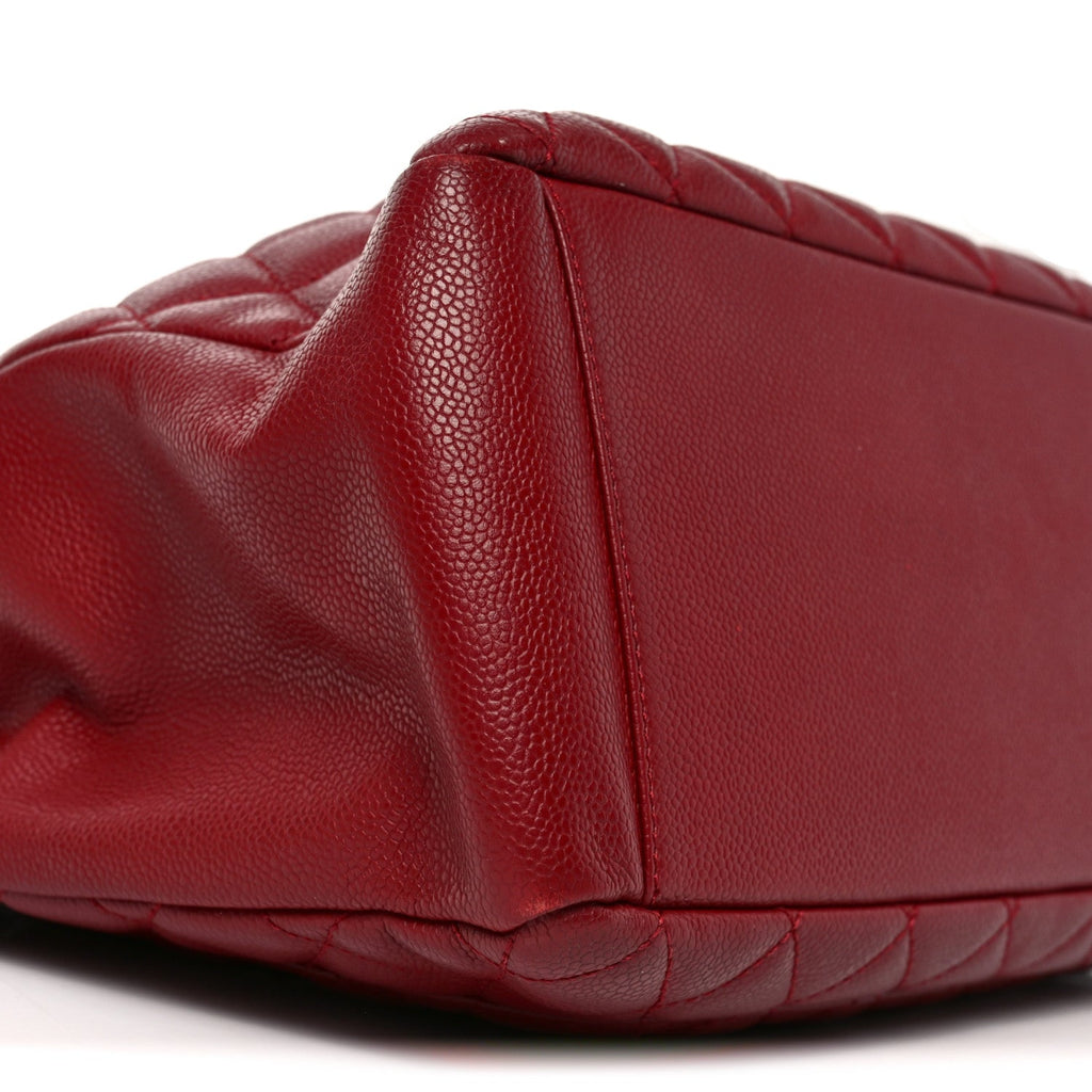 Caviar Quilted Grand Shopping Tote GST Red