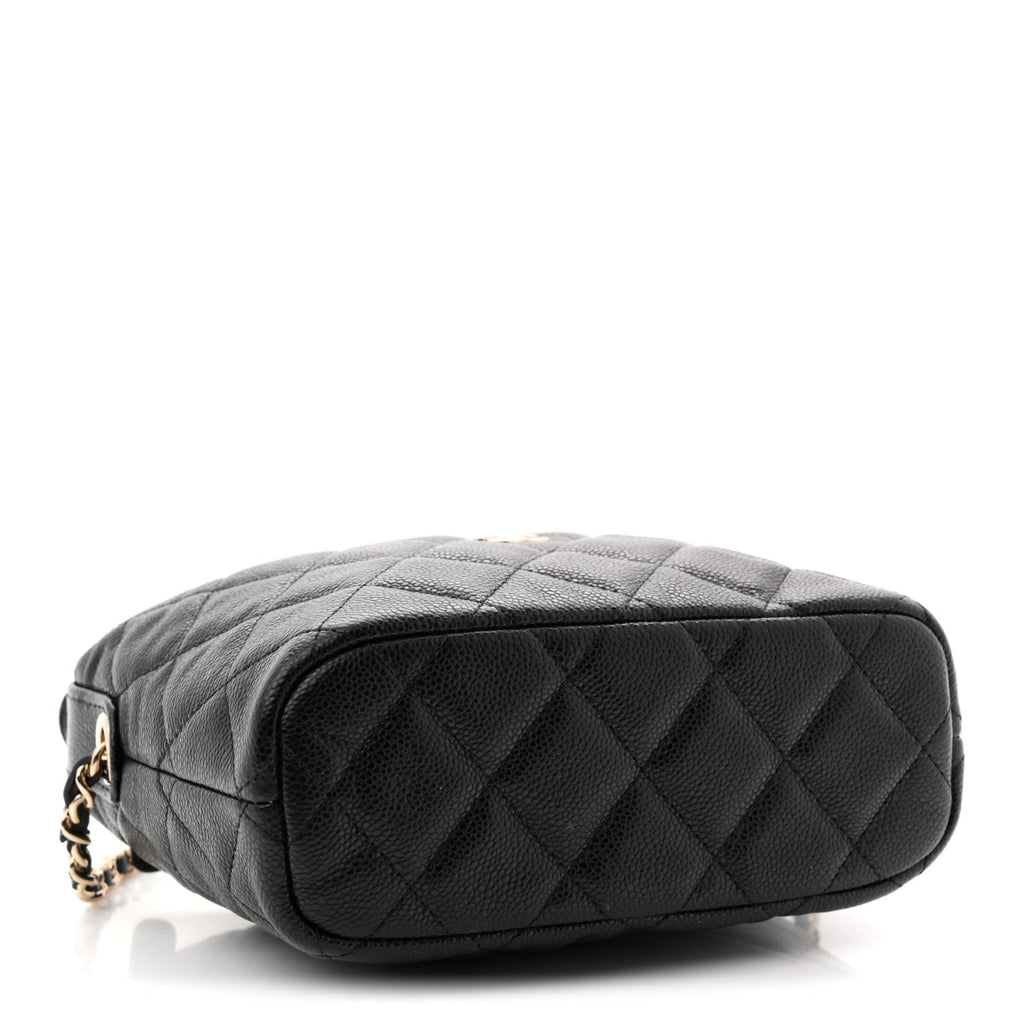 Caviar Quilted Hobo Clutch With Chain Black