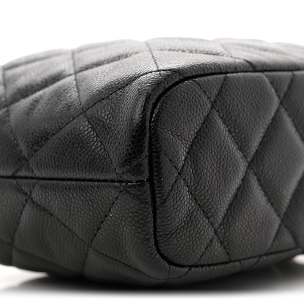 Caviar Quilted Hobo Clutch With Chain Black