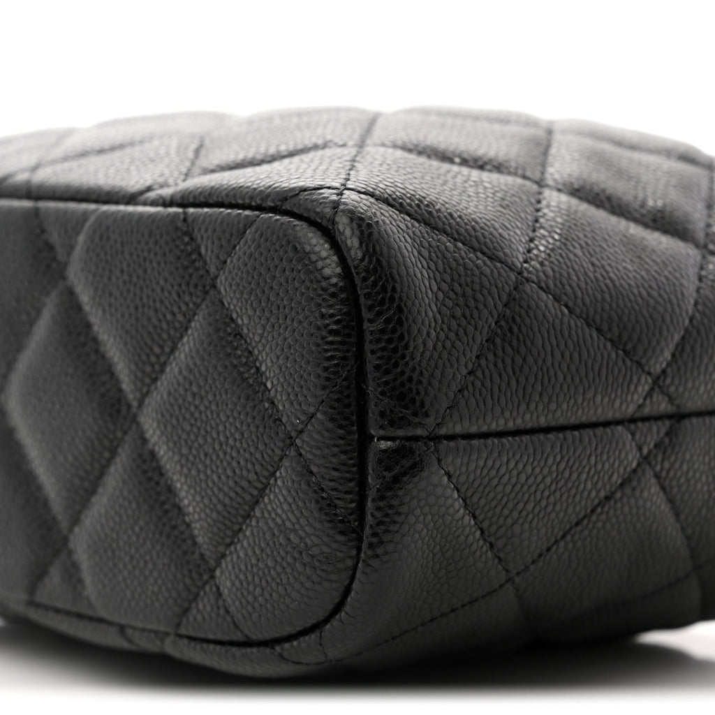Caviar Quilted Hobo Clutch With Chain Black