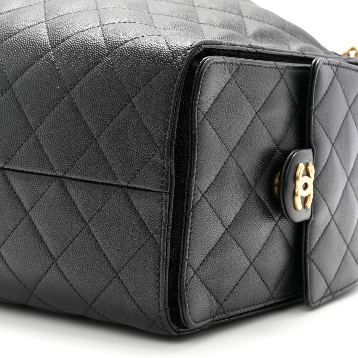 Caviar Quilted Medium Chanel 25 Handbag Black