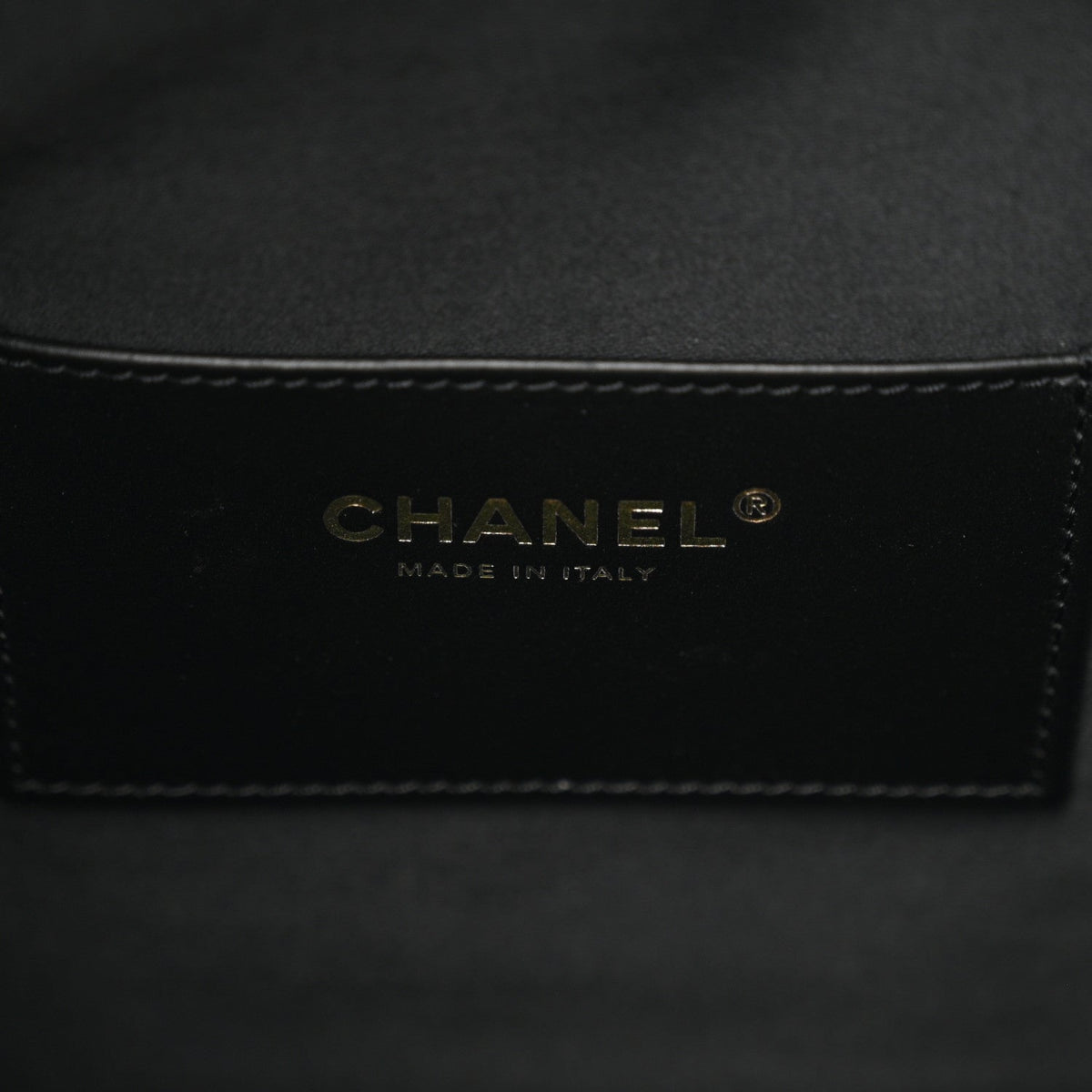 Caviar Quilted Medium Chanel 25 Handbag Black