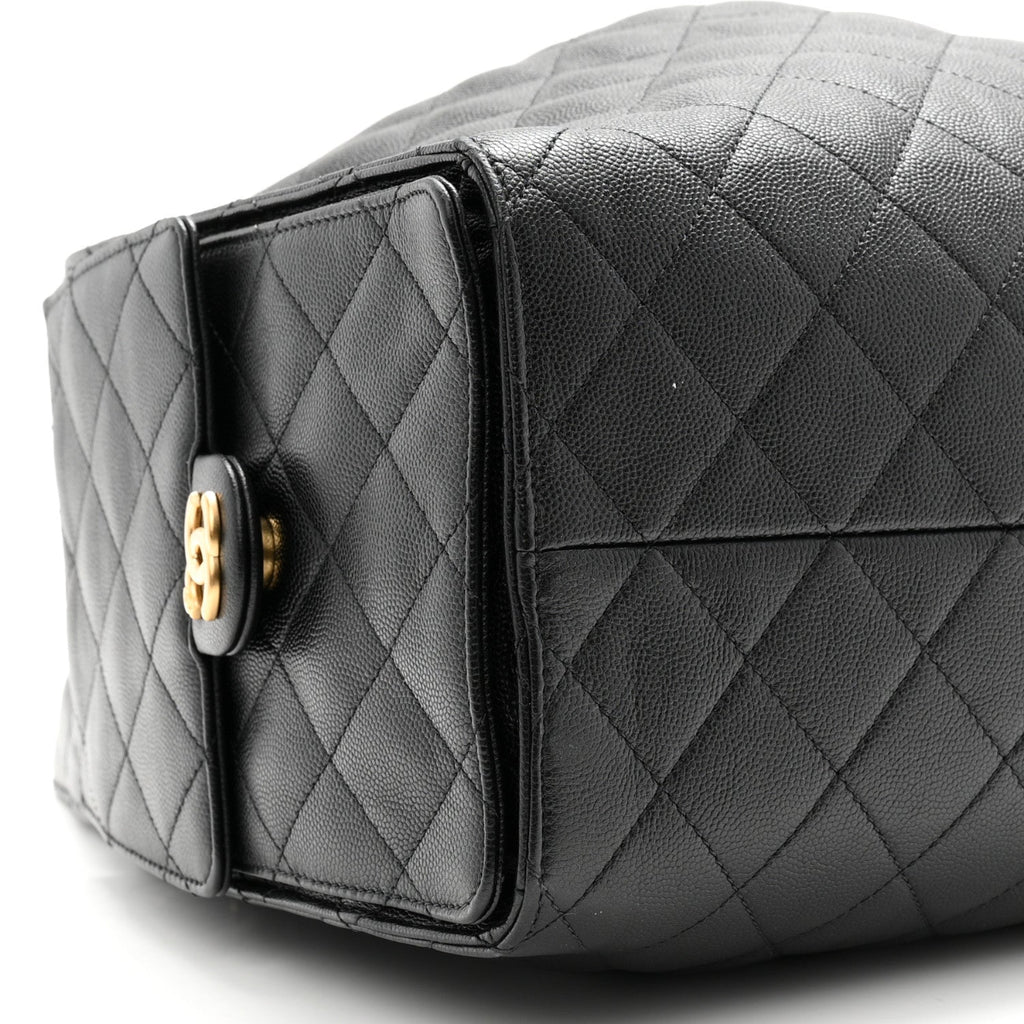 Caviar Quilted Medium Chanel 25 Handbag Black