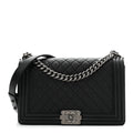 Caviar Quilted New Medium Boy Flap Black