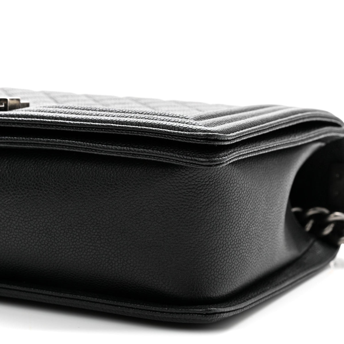 Caviar Quilted New Medium Boy Flap Black