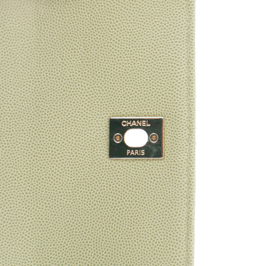 Caviar Quilted Small Business Affinity Flap Green