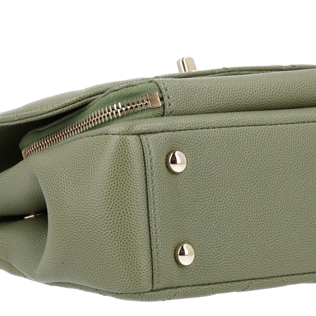 Caviar Quilted Small Business Affinity Flap Green