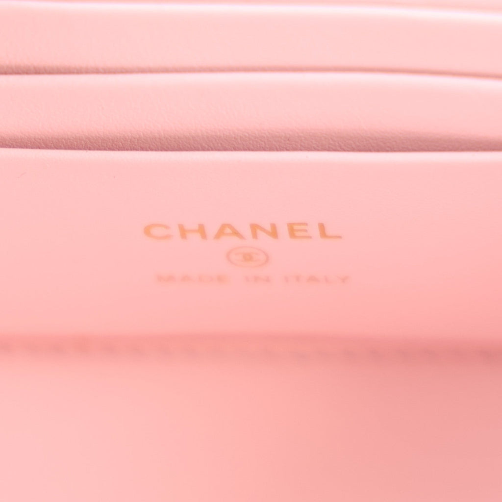 Caviar Quilted Small Vanity Case With Chain Pink