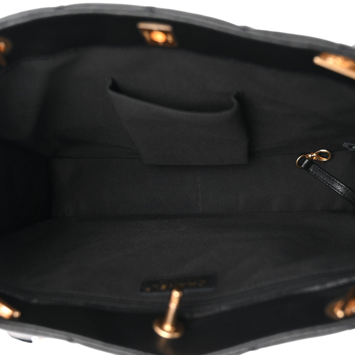 Caviar Quilted Sweet Classic Shopping Tote Black