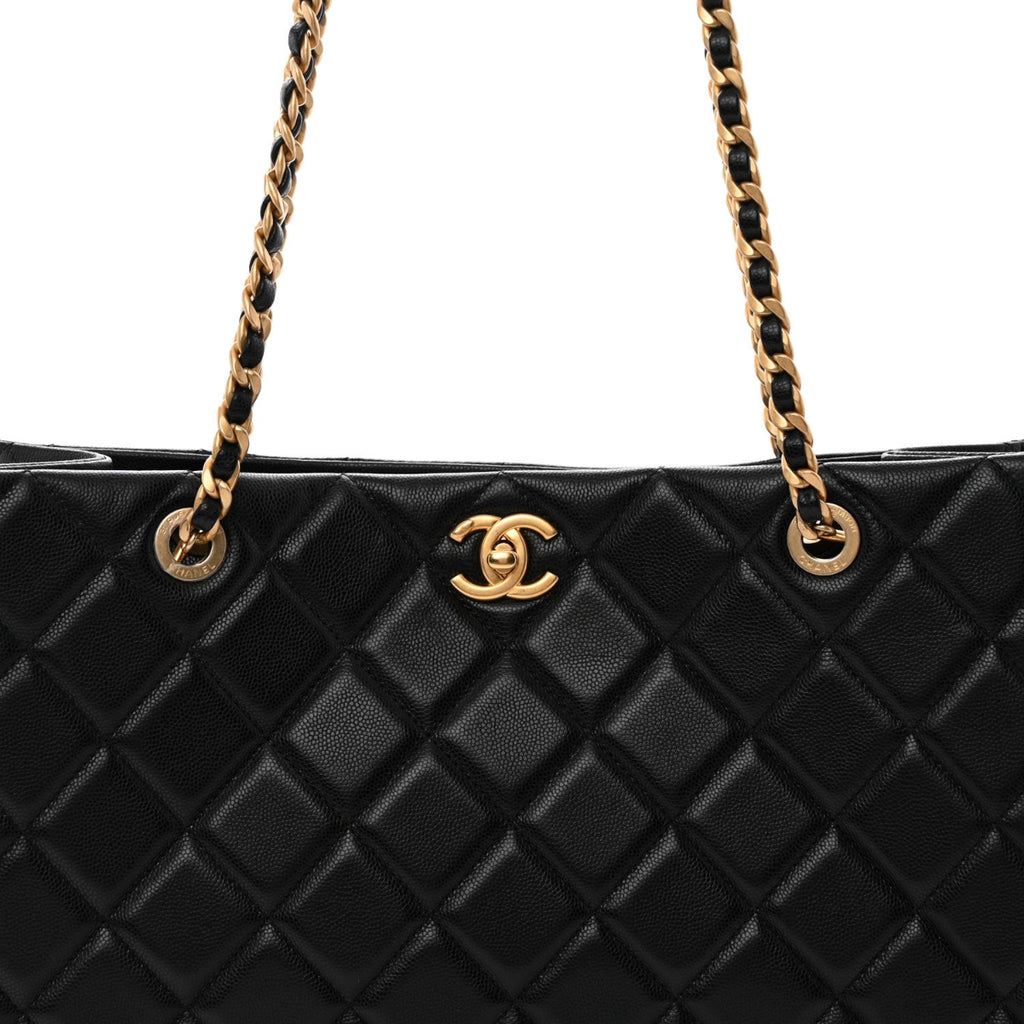Caviar Quilted Sweet Classic Shopping Tote Black