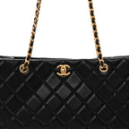 Caviar Quilted Sweet Classic Shopping Tote Black