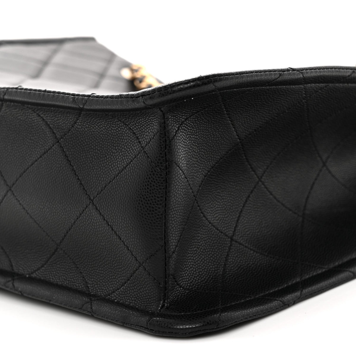 Caviar Quilted Sweet Classic Shopping Tote Black