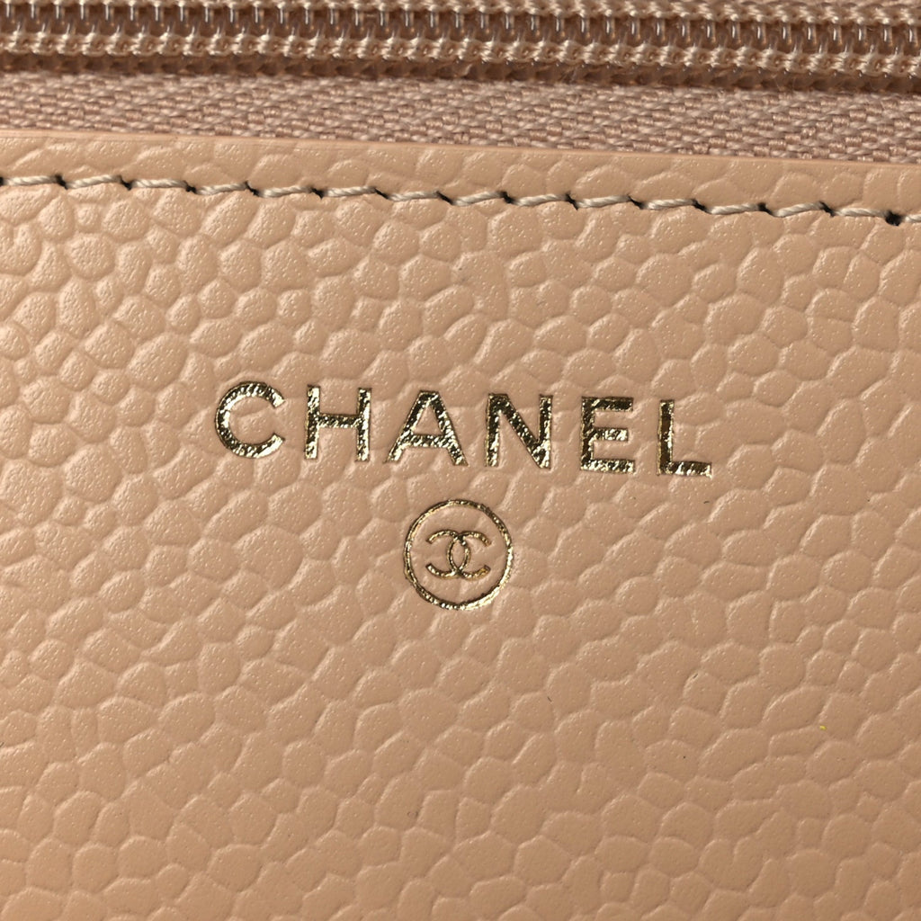 Caviar Quilted Wallet on Chain WOC Beige