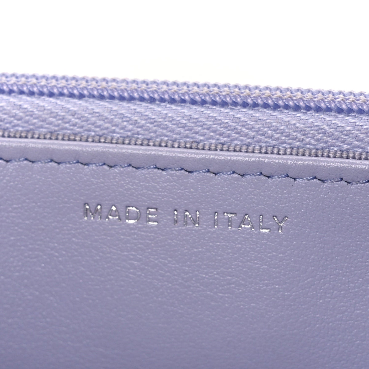 Caviar Quilted Wallet on Chain WOC Light Purple