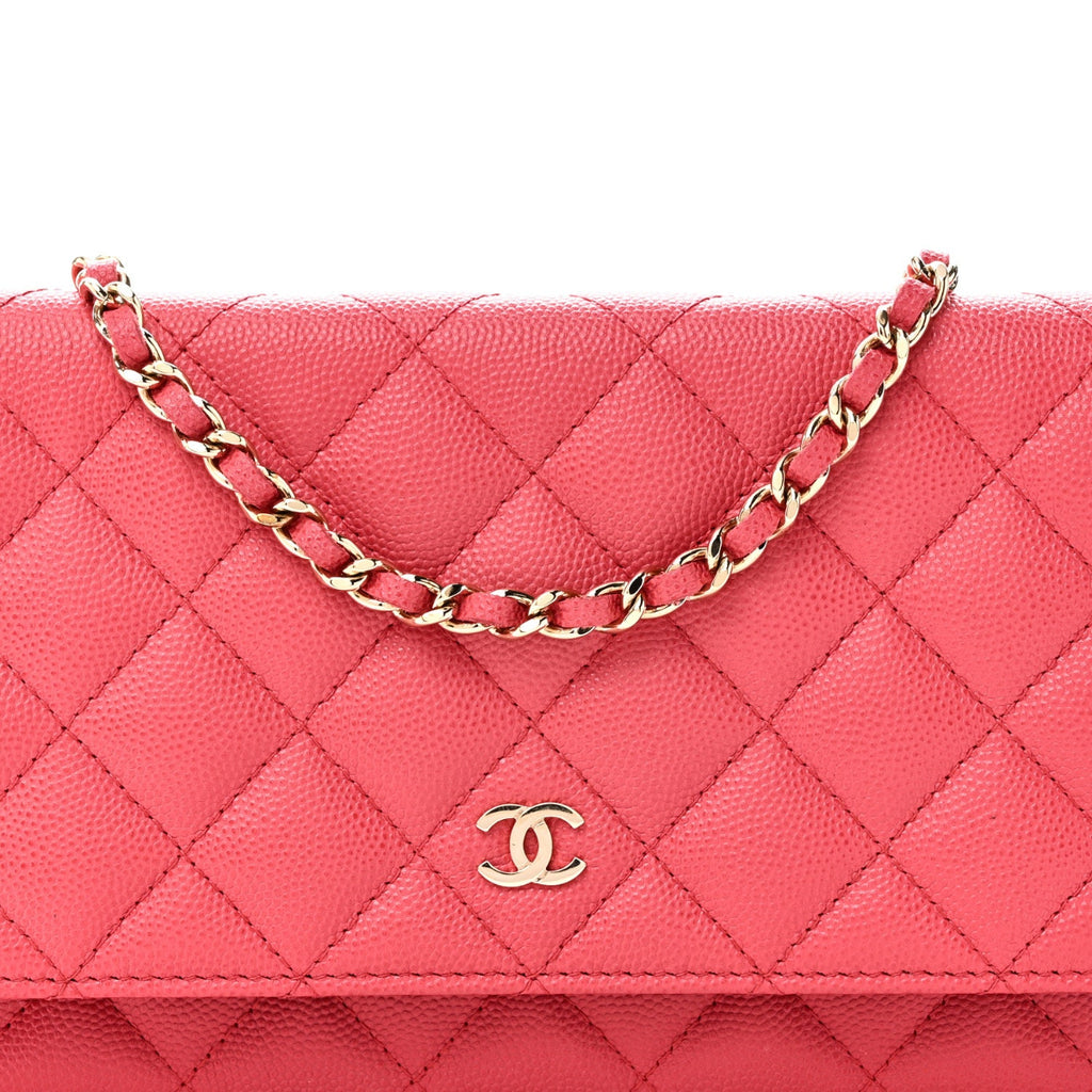 Caviar Quilted Wallet on Chain WOC Pink