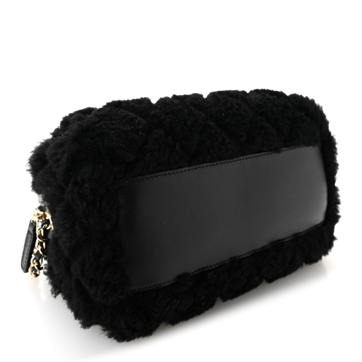Shearling Quilted Barrel Clutch With Chain Black