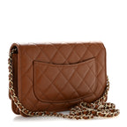 Shiny Caviar Quilted Strass Wallet On Chain WOC Light Brown