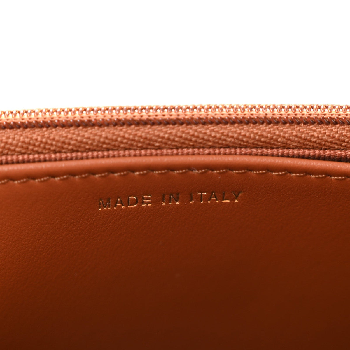 Shiny Caviar Quilted Strass Wallet On Chain WOC Light Brown