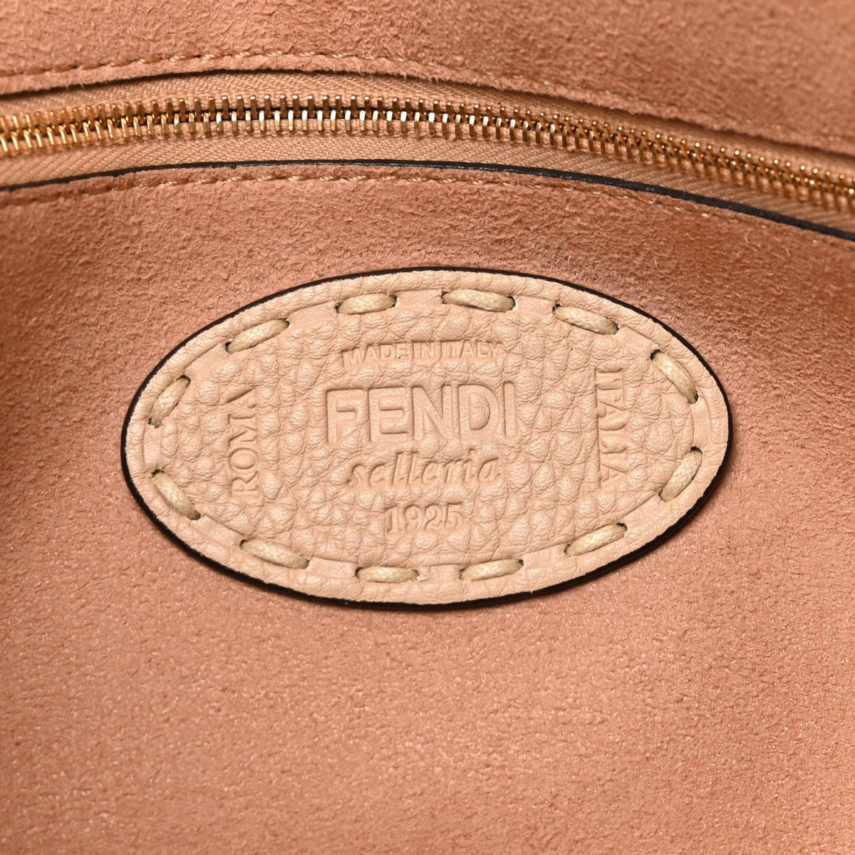 Curly Sheepskin Cuoio Romano Selleria Baguette Plaster Panna