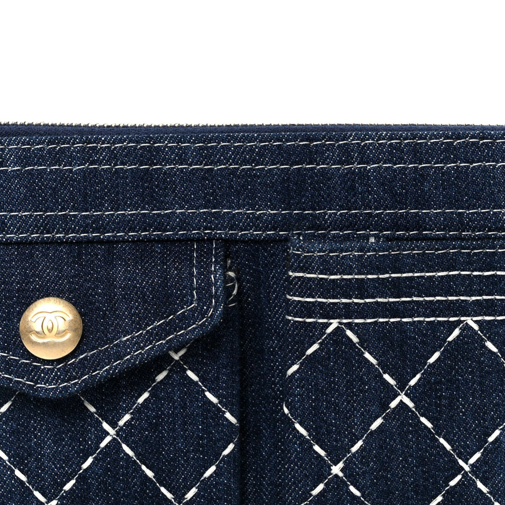 Denim Quilted Zipped Wristlet Clutch Blue