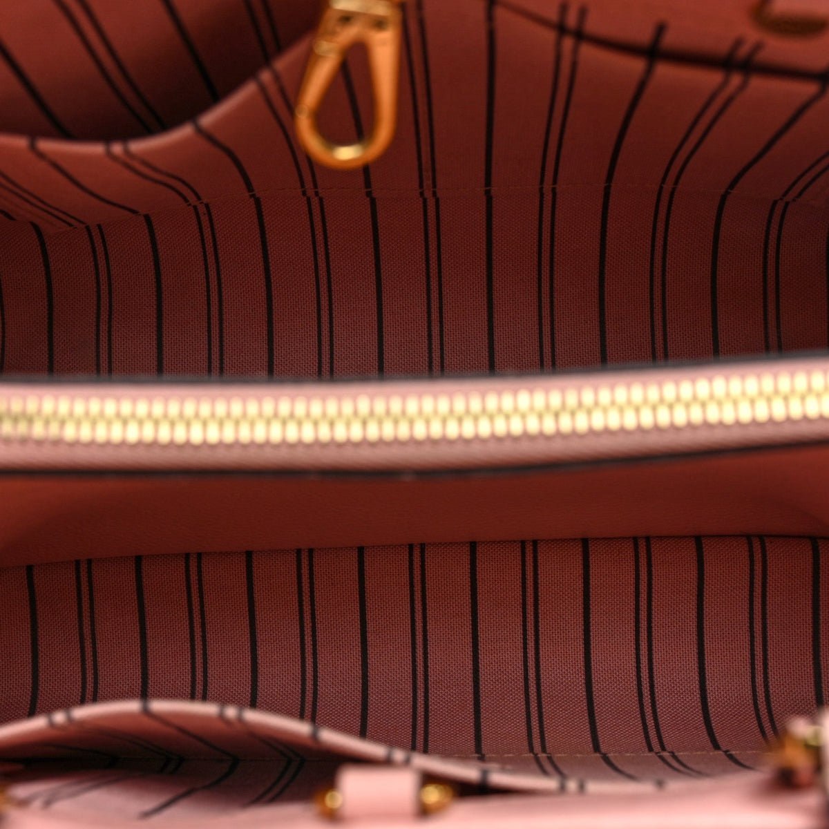 Empreinte Montaigne BB Rose Poudre