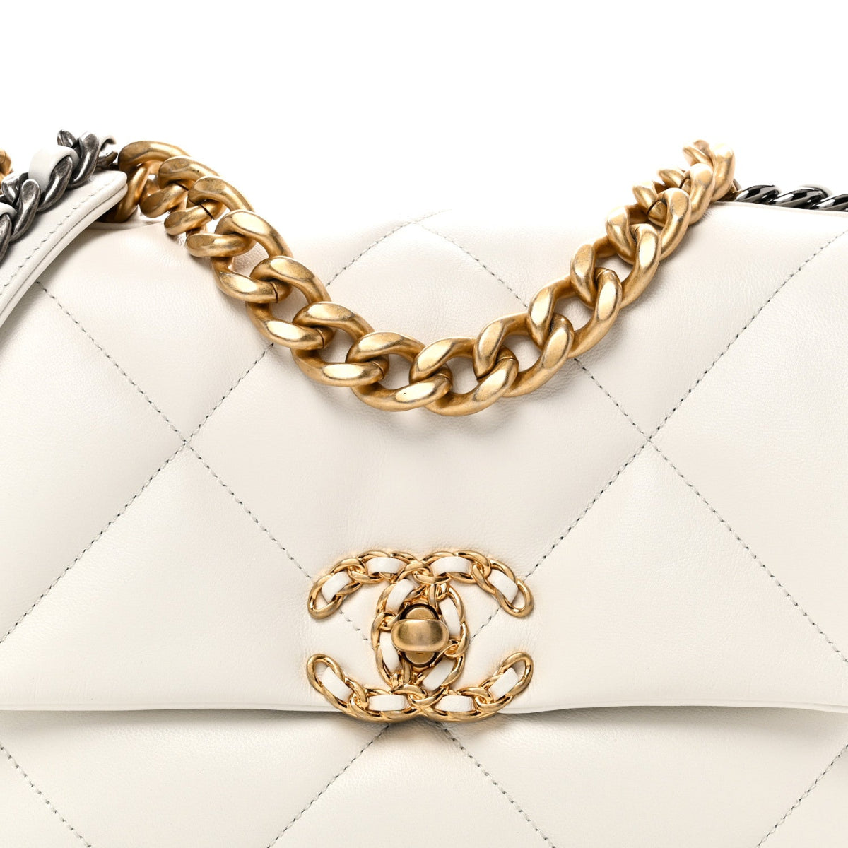 Goatskin Quilted Medium Chanel 19 Flap White