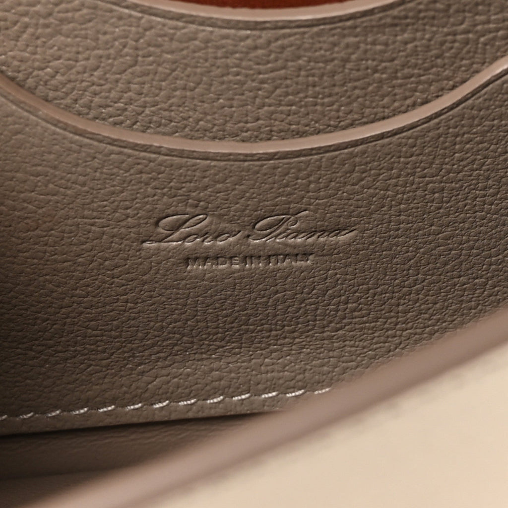 Grained Calfskin Extra Pochette Snowflakes Dove Antique Silver