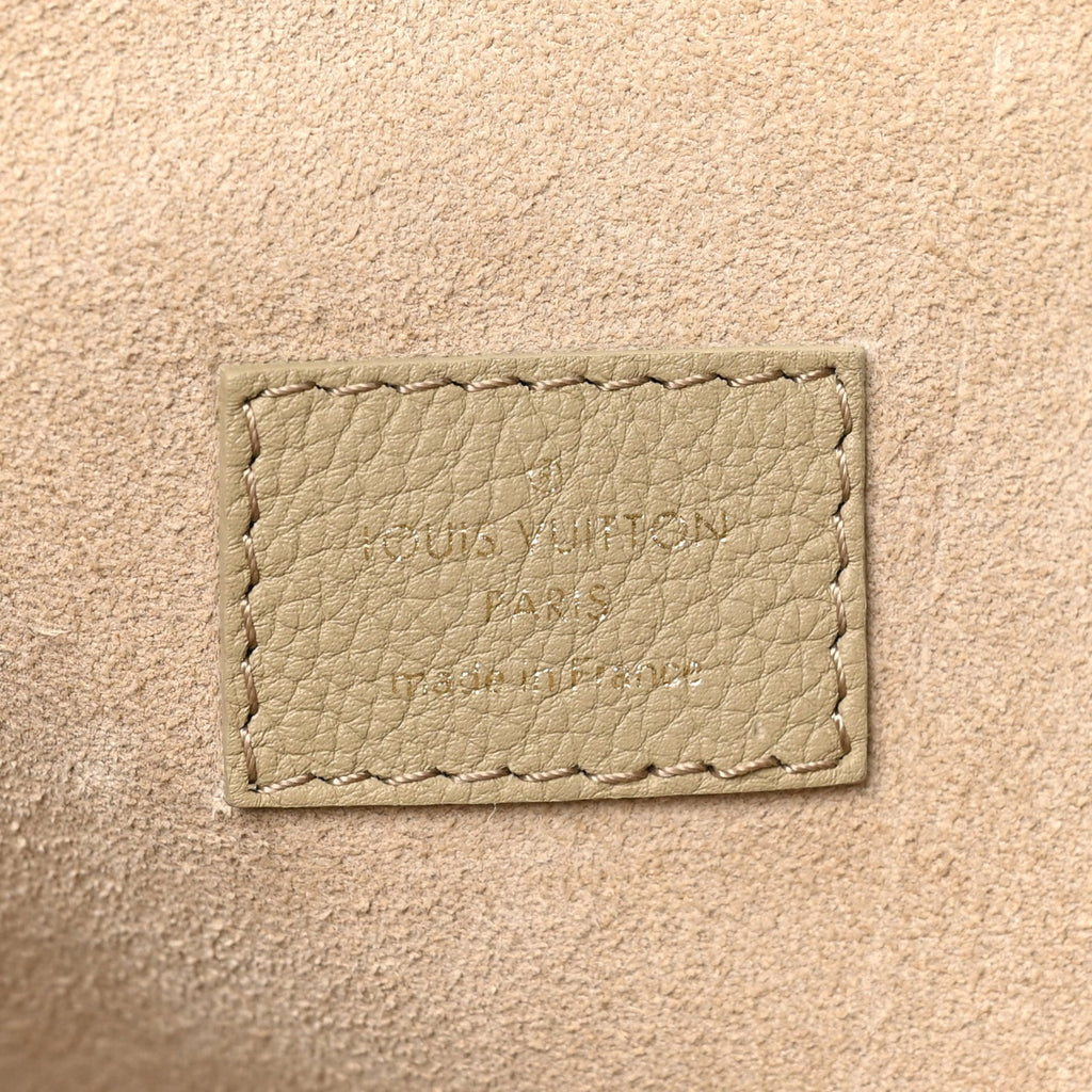 Grained Calfskin Low Key Cabas MM Clay