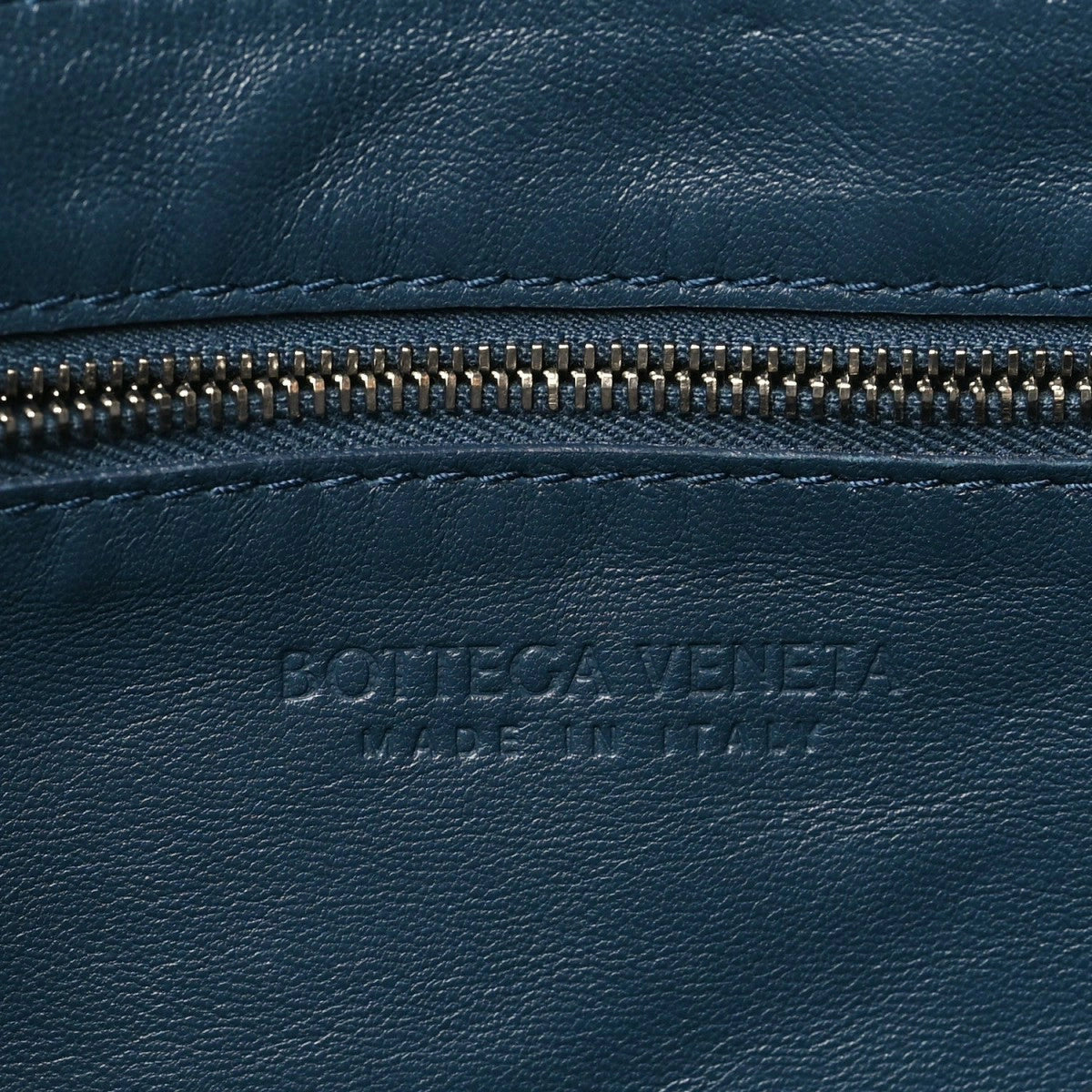 Grained Calfskin Maxi Intrecciato Brick Cassette Bag Deep Blue