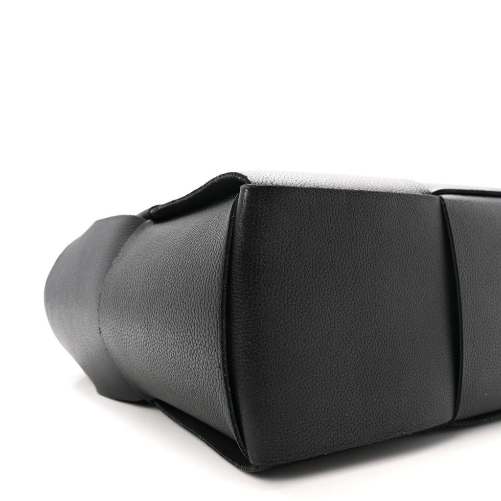 Grained Calfskin Maxi Intrecciato Medium Arco Tote Black