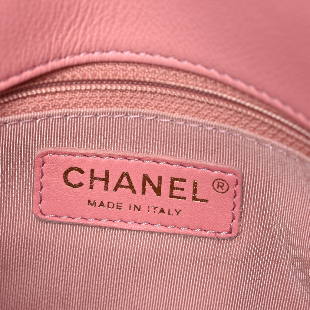 Grained Calfskin Small Chevron Chic Top Handle Flap Pink